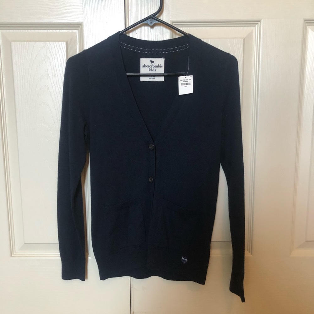 Abercrombie kids cardigan size 11/12